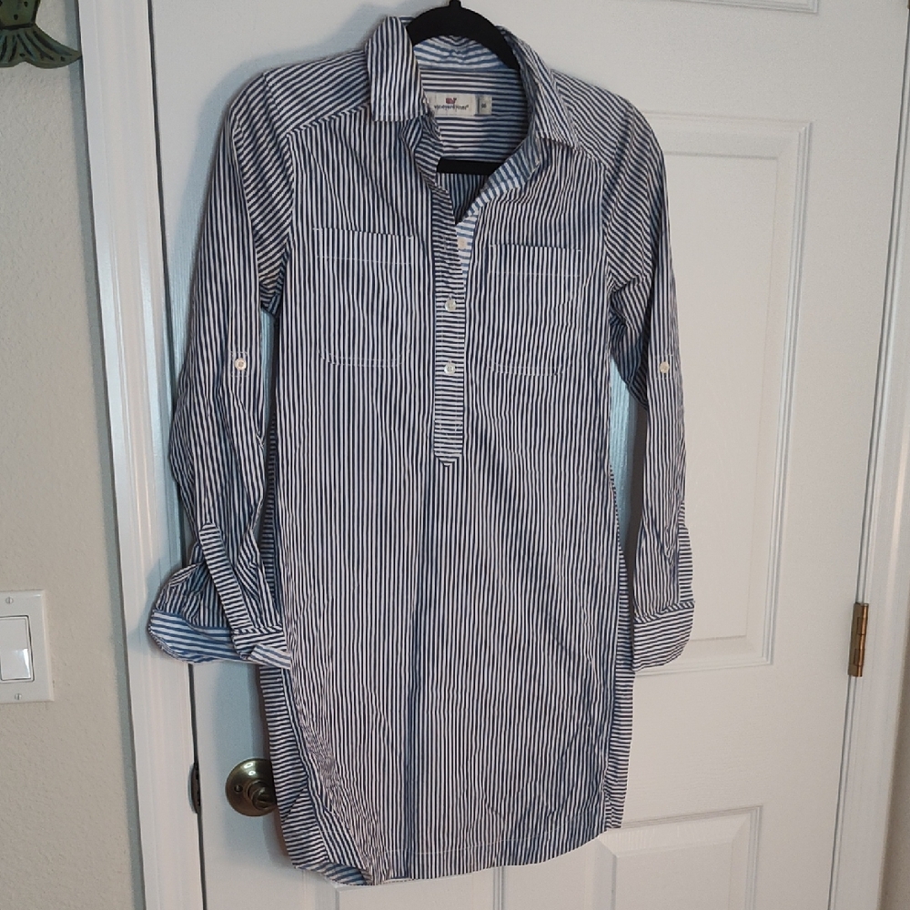 Vineyard Vines Navy and White Striped Button Down Shirt